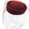 Pillbox Hat i Uld – Dianna i bordeaux – damehat set forfra