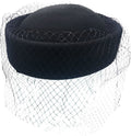 Pillbox Hat i Uld — Dianna