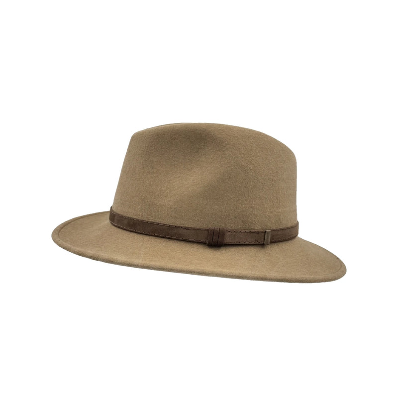 Fedora Hat i Uldfilt — Argentina Julio i camel – fedora hat set skråt forfra