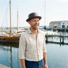 Pork pie hat – Sam livsstil – mand i byen
